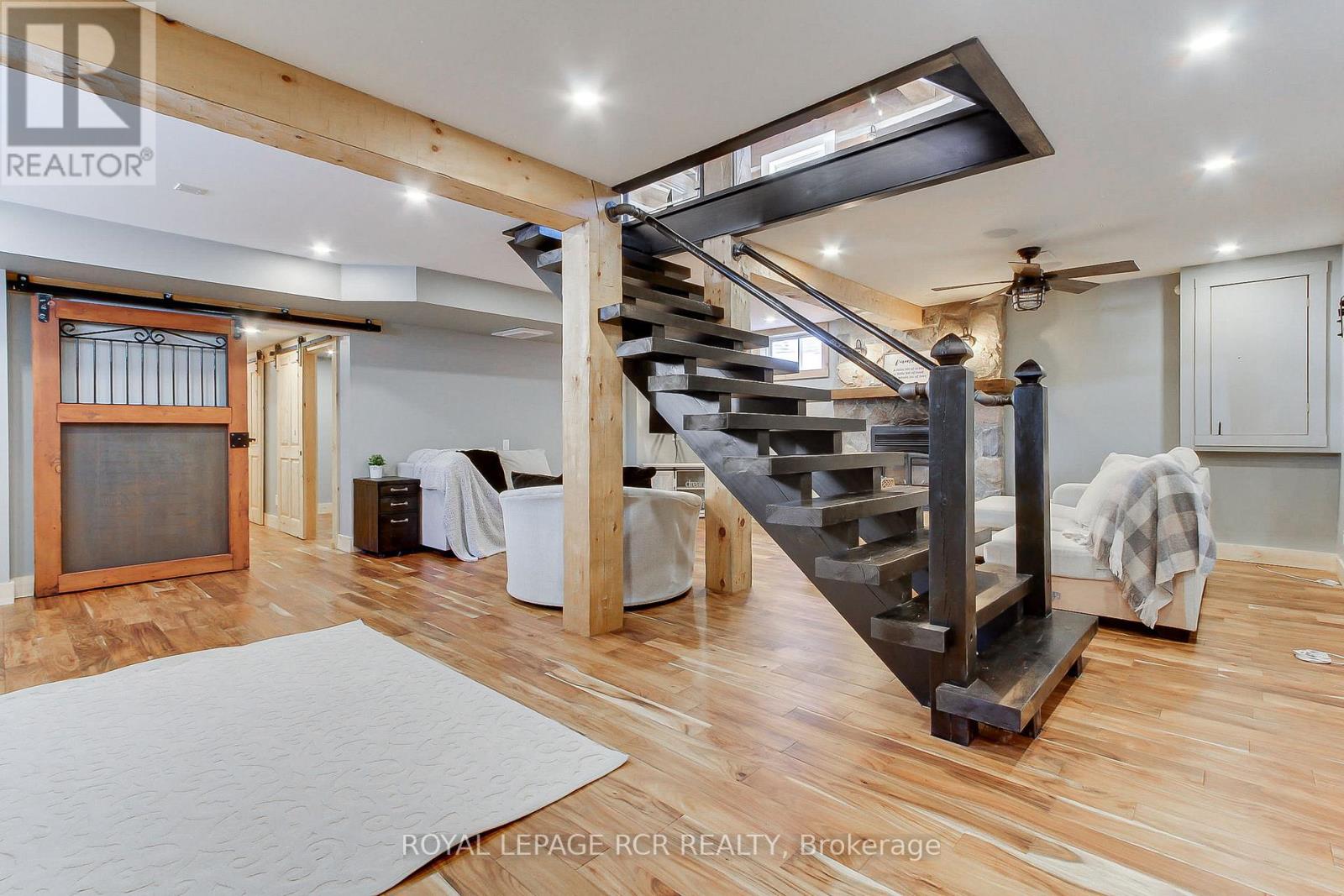 2074 Line 13, Bradford West Gwillimbury, Ontario  L0L 1R0 - Photo 35 - N12848926