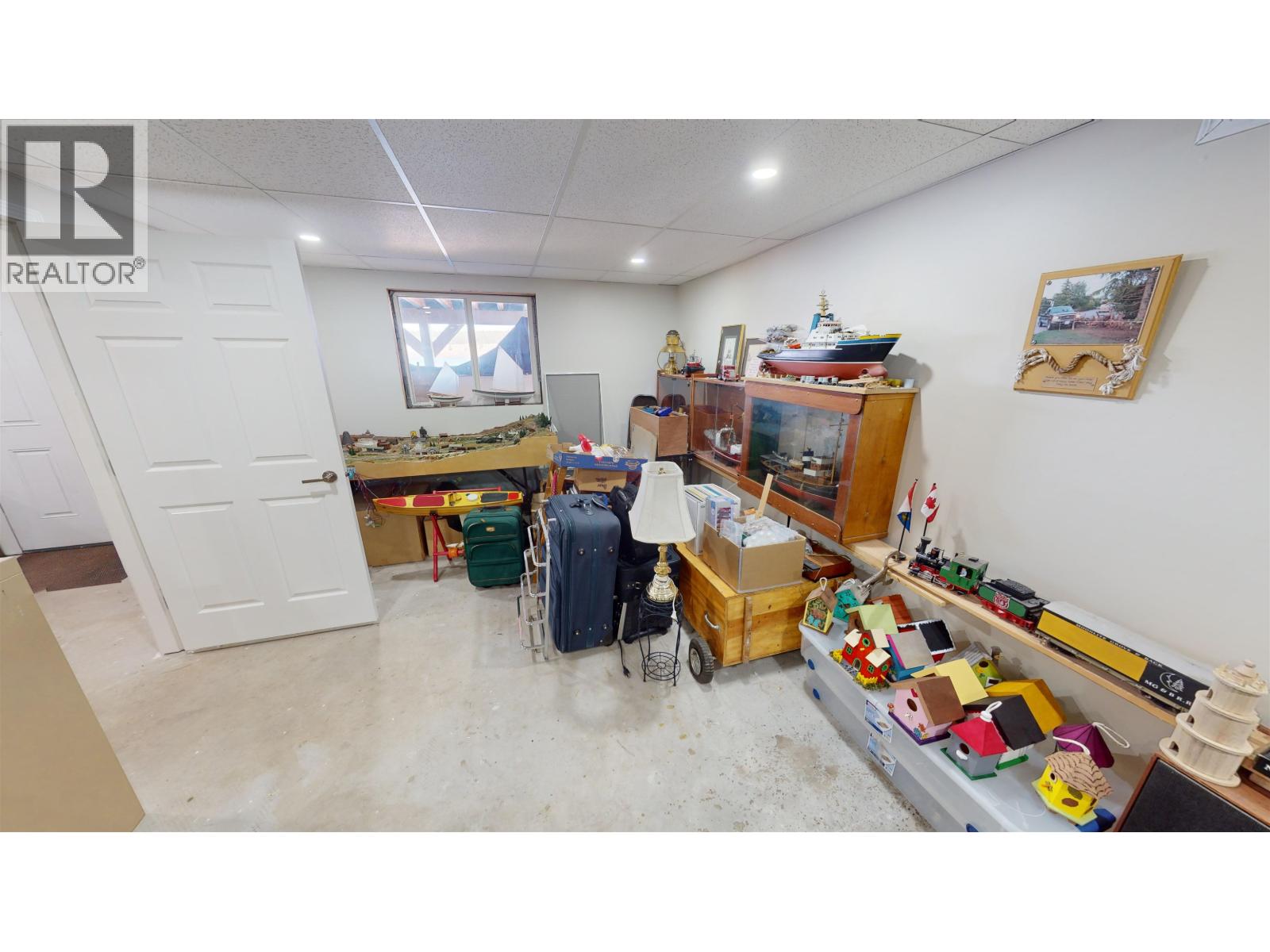 6627 Mcnolty Road, 100 Mile House, British Columbia  V0K 1X3 - Photo 27 - R3066107