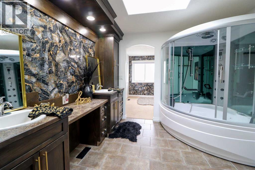 4 Heritage Point W, Lethbridge, Alberta  T1K 7Z4 - Photo 25 - A2302821