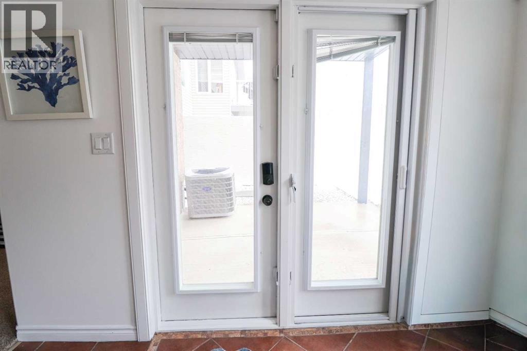 4 Heritage Point W, Lethbridge, Alberta  T1K 7Z4 - Photo 36 - A2302821