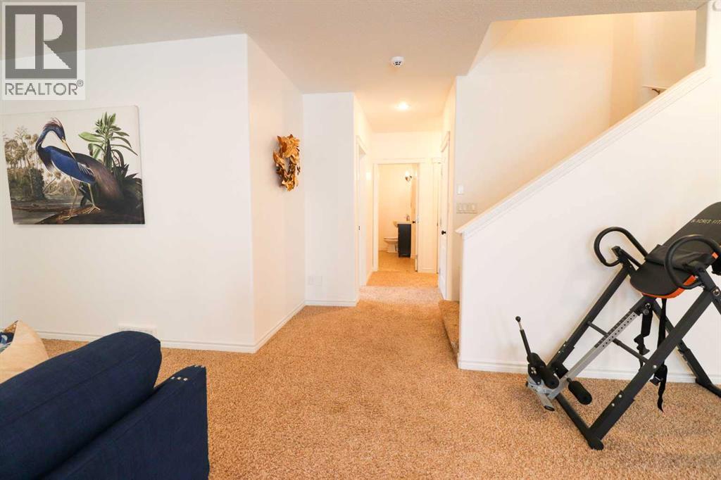 4 Heritage Point W, Lethbridge, Alberta  T1K 7Z4 - Photo 35 - A2302821