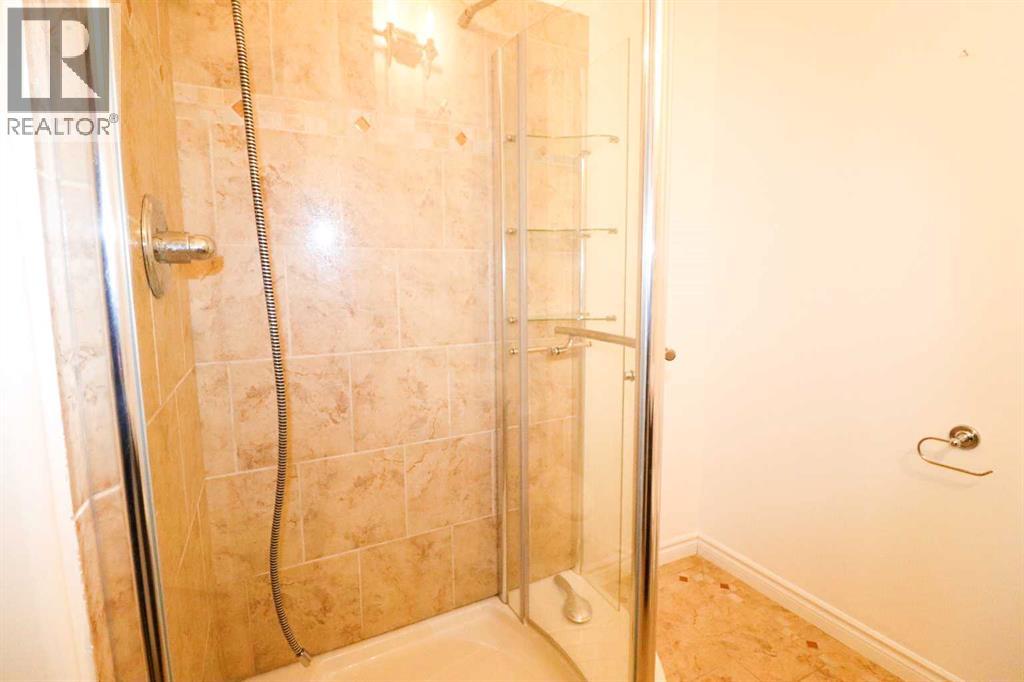 4 Heritage Point W, Lethbridge, Alberta  T1K 7Z4 - Photo 43 - A2302821