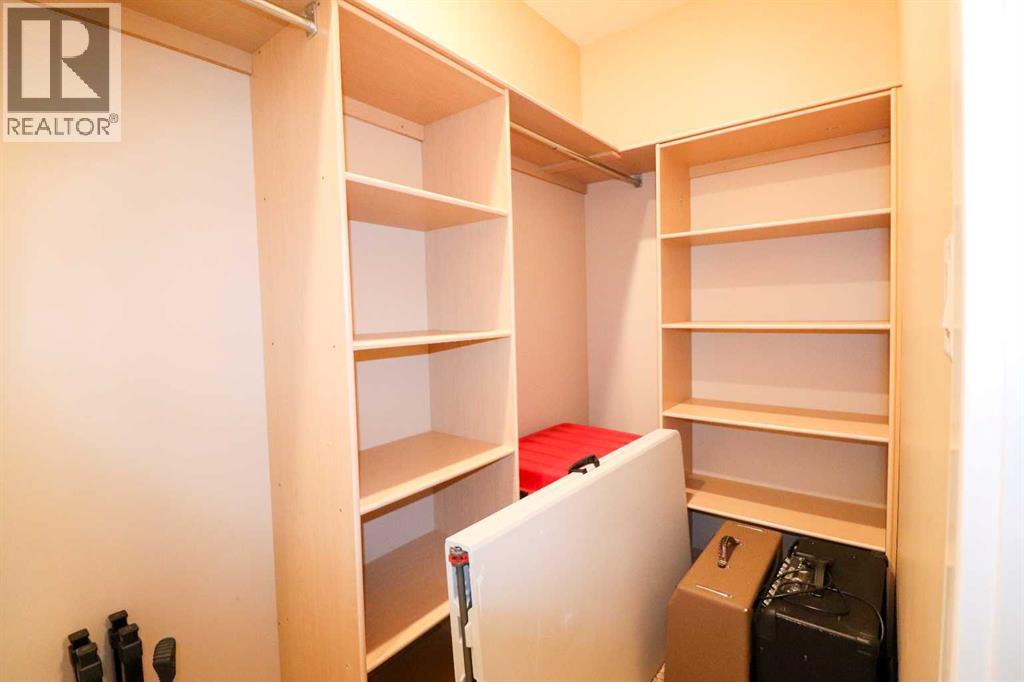 4 Heritage Point W, Lethbridge, Alberta  T1K 7Z4 - Photo 40 - A2302821