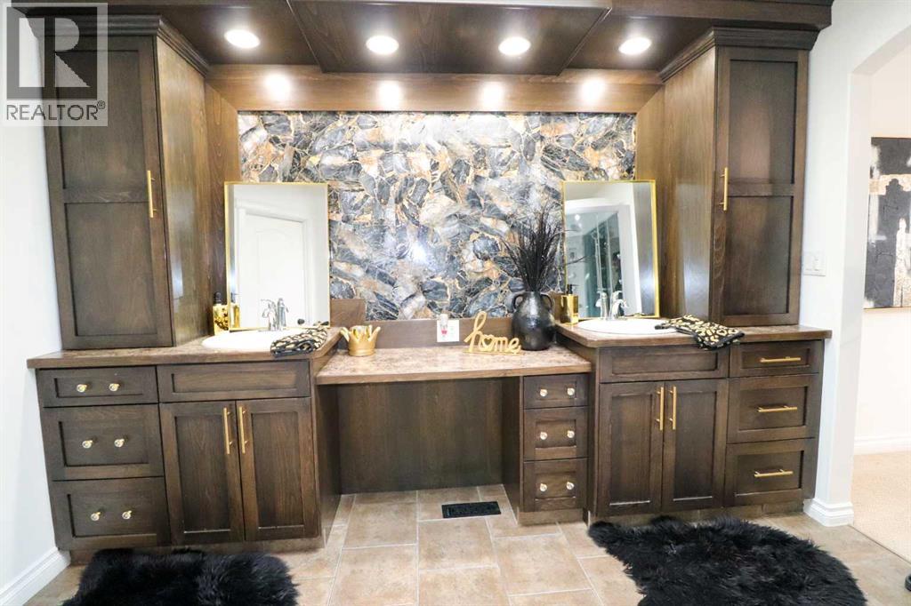 4 Heritage Point W, Lethbridge, Alberta  T1K 7Z4 - Photo 26 - A2302821