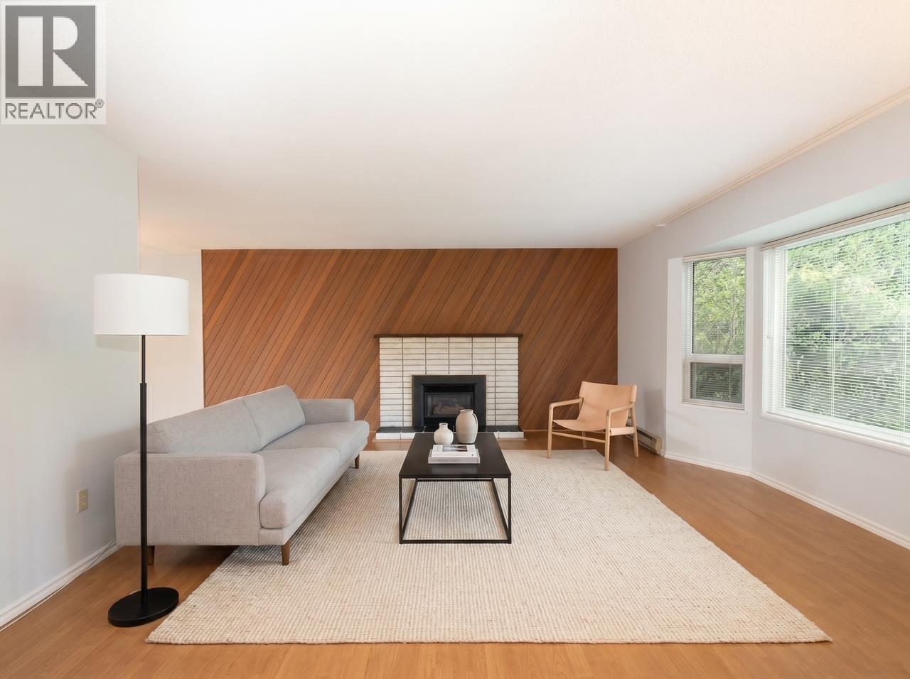 1285 Lucking Place, North Vancouver, British Columbia  V7J 3L5 - Photo 4 - R3115308