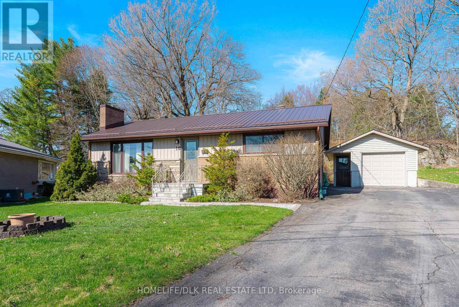 10 Oak Crescent, Brockville, Ontario  K6V 5R6 - Photo 4 - X13045264