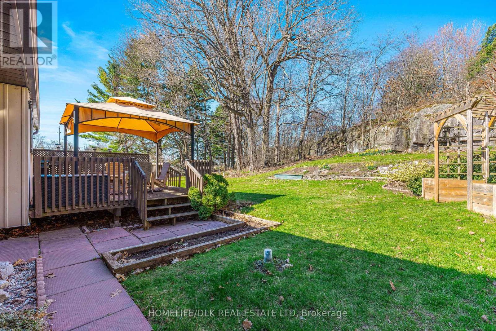 10 Oak Crescent, Brockville, Ontario  K6V 5R6 - Photo 6 - X13045264