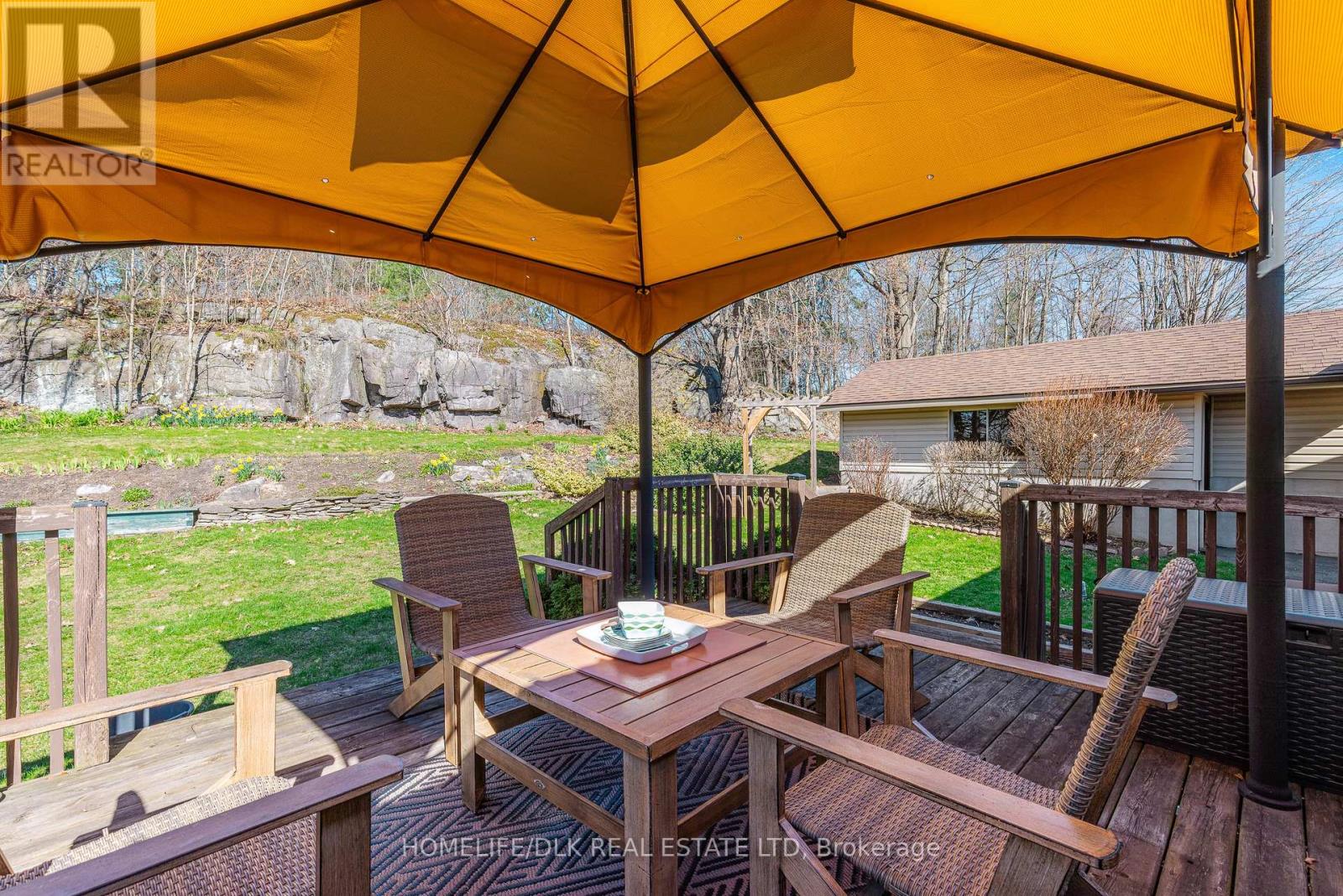 10 Oak Crescent, Brockville, Ontario  K6V 5R6 - Photo 8 - X13045264