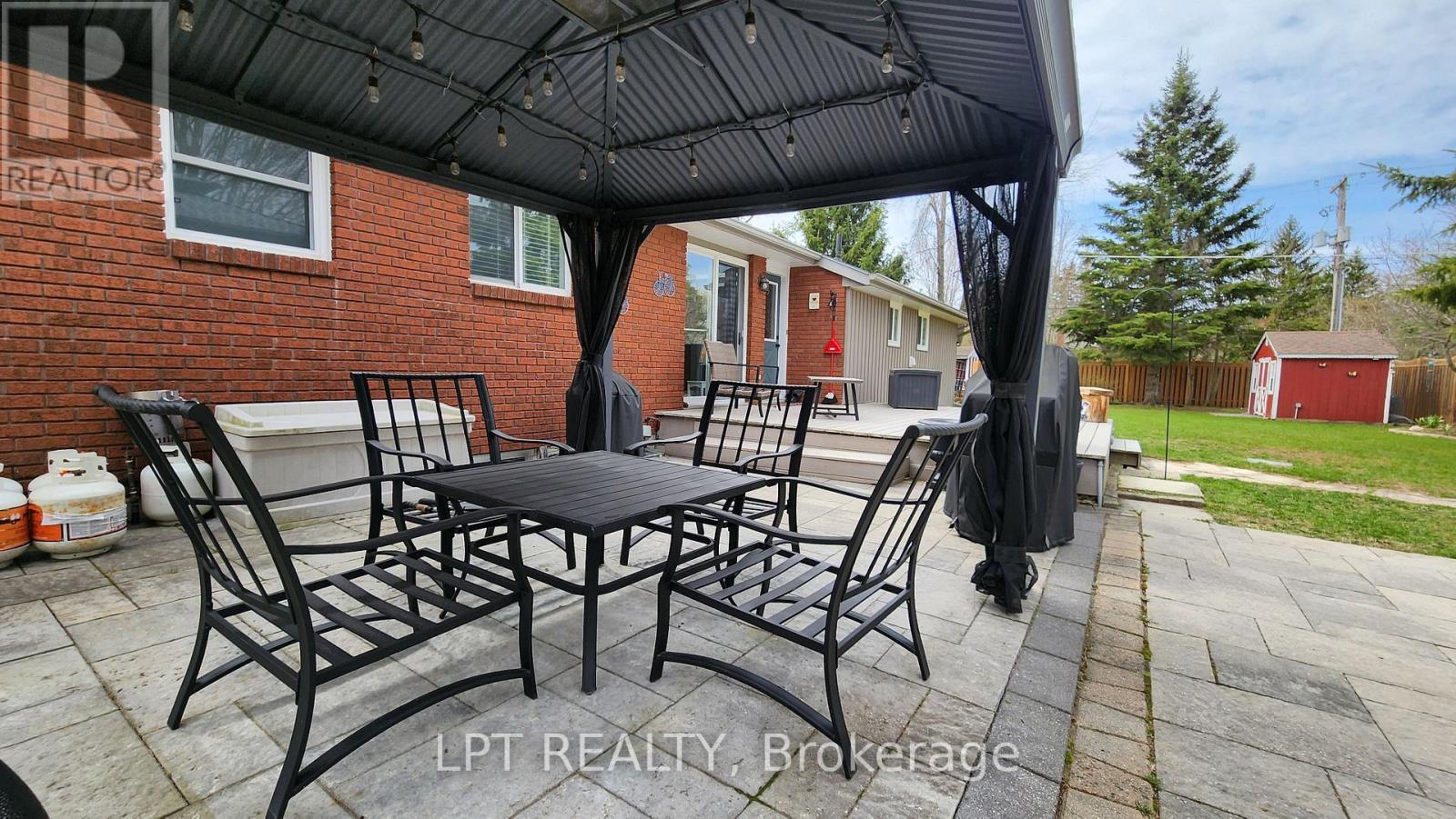 34 Cedar Creek Road, Springwater, Ontario  L9X 0P5 - Photo 21 - S12944004