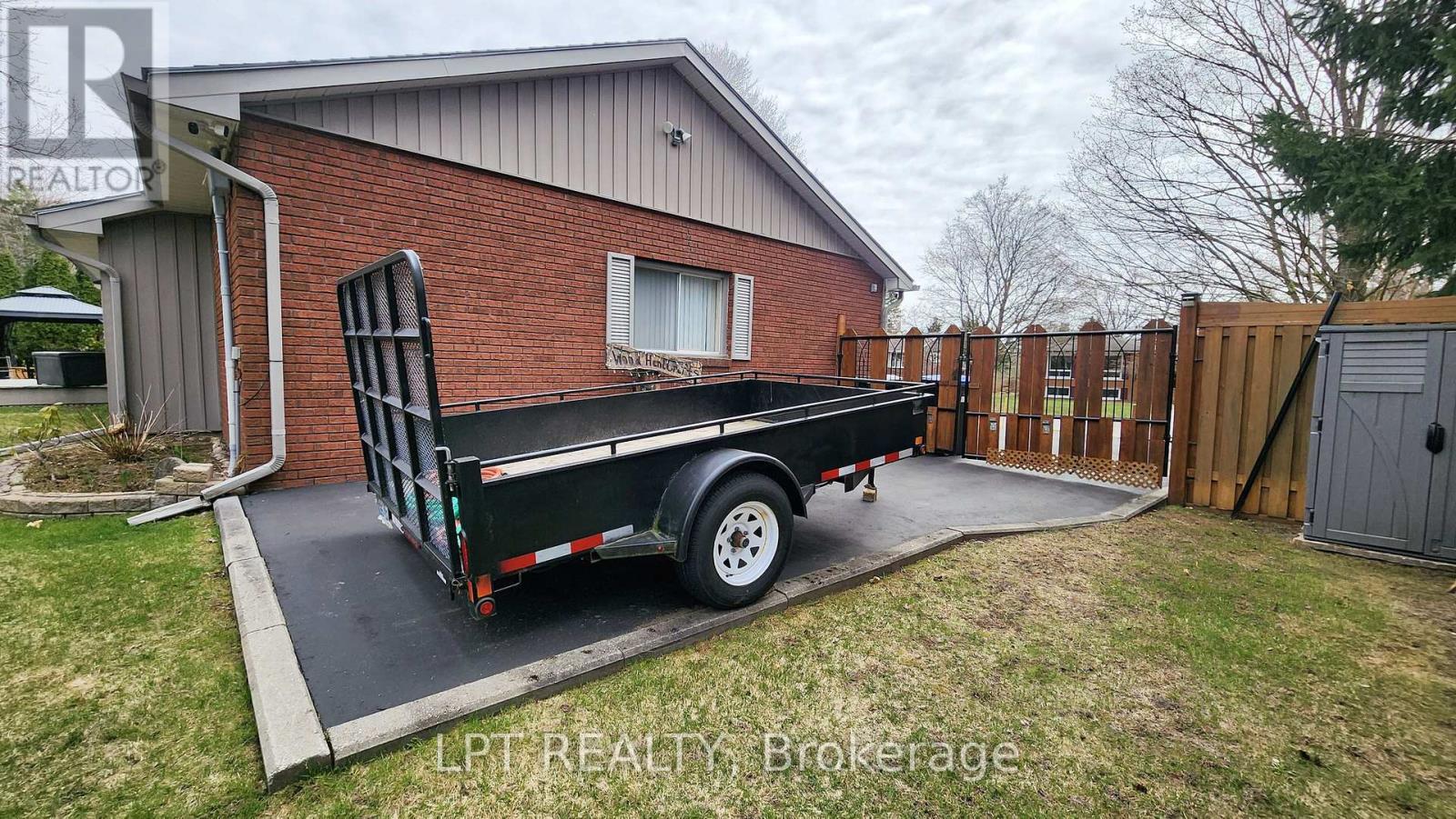 34 Cedar Creek Road, Springwater, Ontario  L9X 0P5 - Photo 31 - S12944004