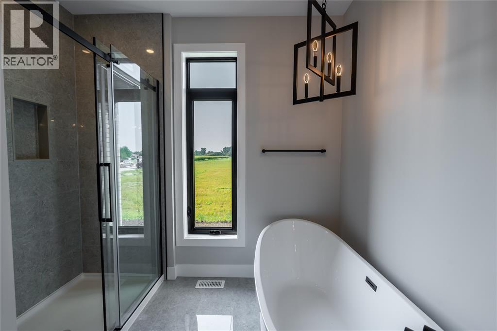 6936 Shoreside Drive, Plympton-Wyoming, Ontario  N0N 1E0 - Photo 16 - 26009123