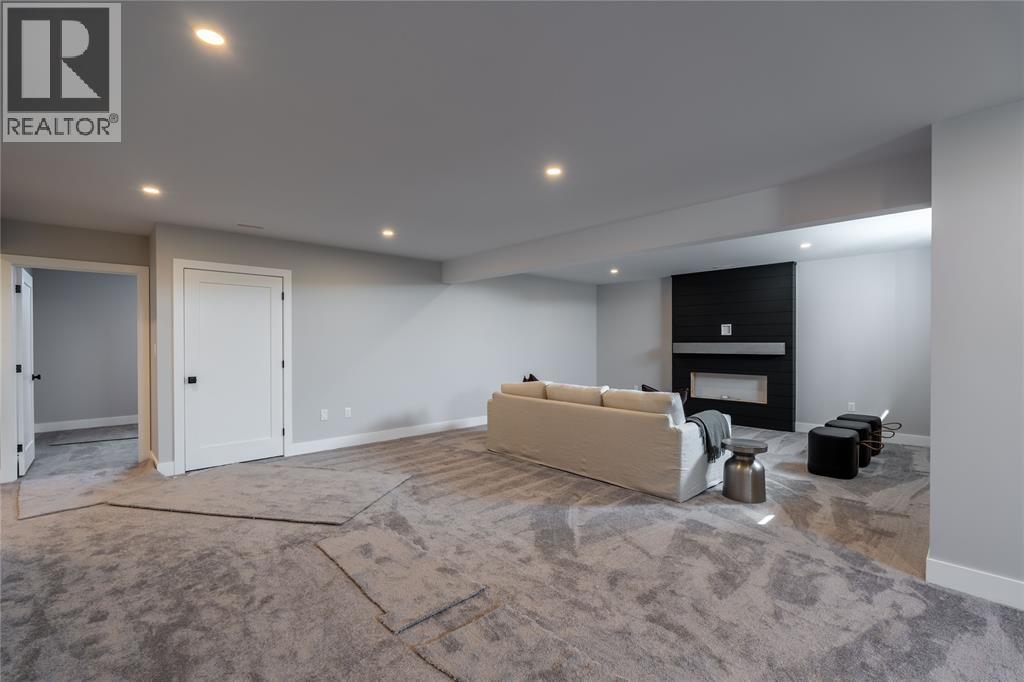 6936 Shoreside Drive, Plympton-Wyoming, Ontario  N0N 1E0 - Photo 26 - 26009123