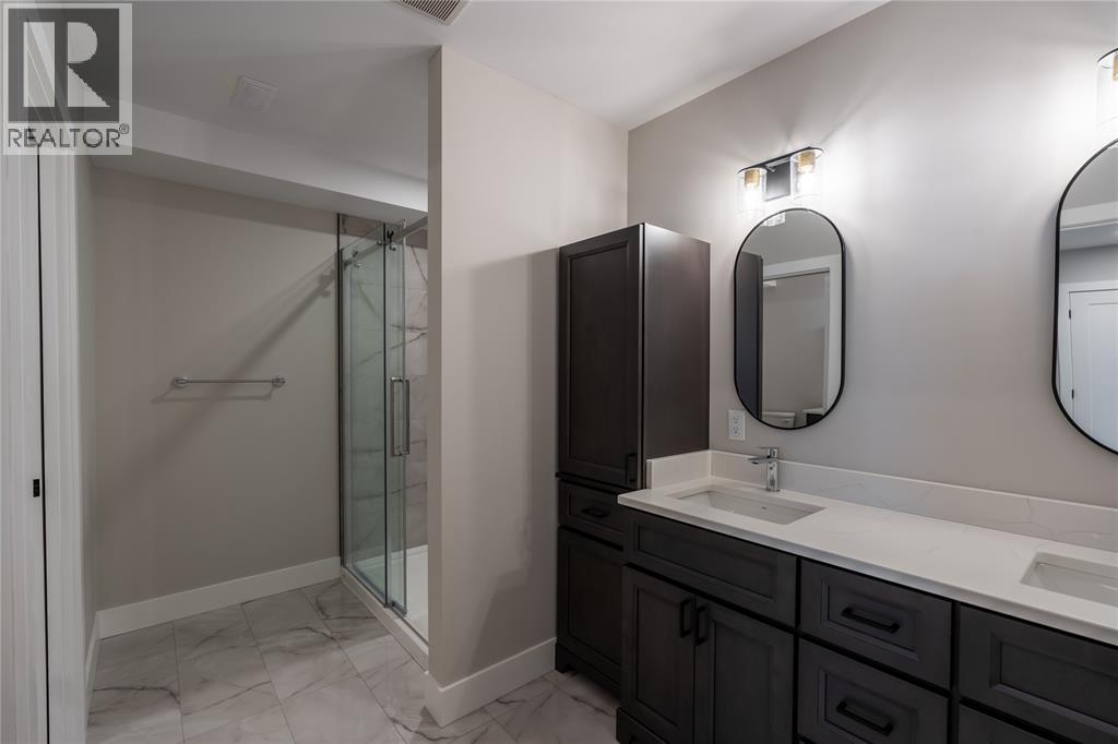 6936 Shoreside Drive, Plympton-Wyoming, Ontario  N0N 1E0 - Photo 33 - 26009123