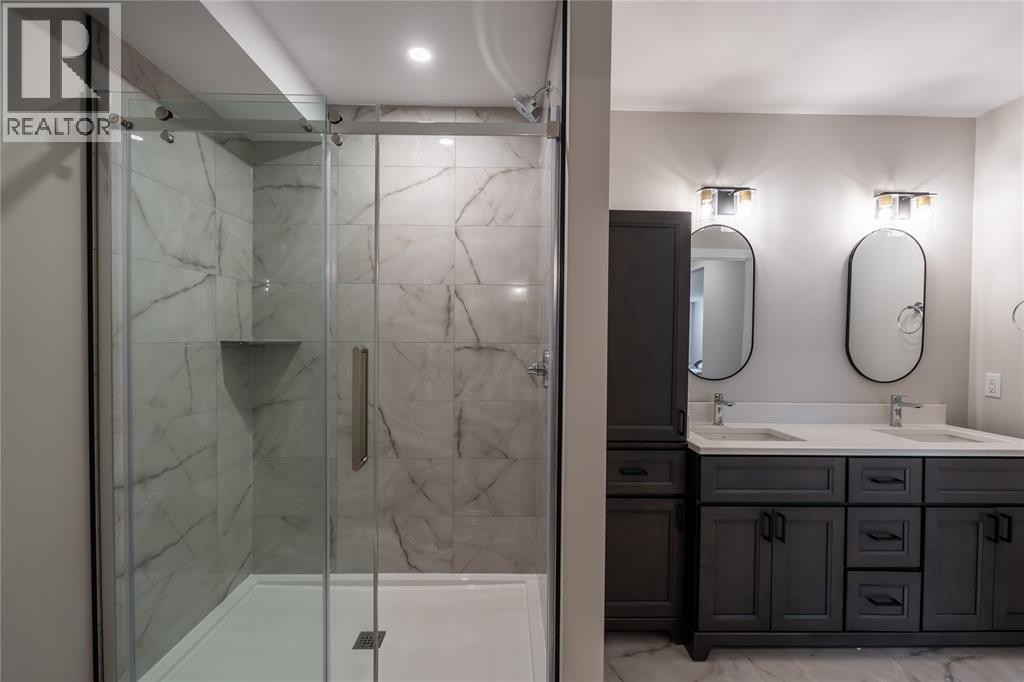 6936 Shoreside Drive, Plympton-Wyoming, Ontario  N0N 1E0 - Photo 34 - 26009123