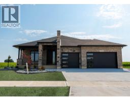 6936 SHORESIDE DRIVE, Plympton-Wyoming, Ontario