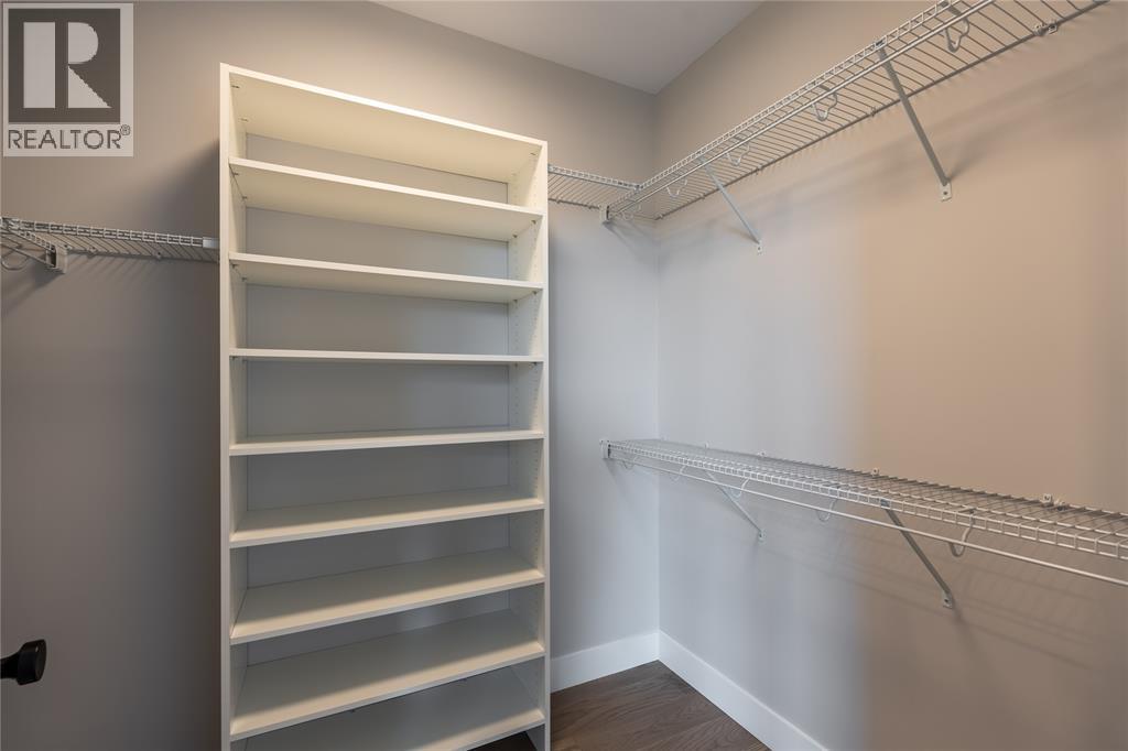 6927 Shoreside Drive, Plympton-Wyoming, Ontario  N0N 1E0 - Photo 18 - 26009038