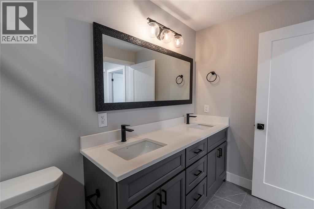 6927 Shoreside Drive, Plympton-Wyoming, Ontario  N0N 1E0 - Photo 37 - 26009038