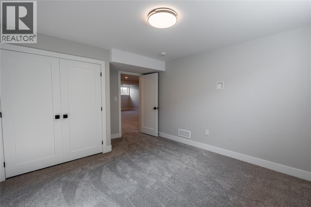 6927 Shoreside Drive, Plympton-Wyoming, Ontario  N0N 1E0 - Photo 40 - 26009038