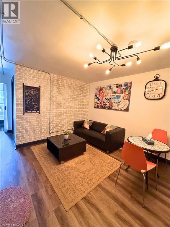 1129 Main Street E Unit# 1, Hamilton, Ontario  L8M 1P2 - Photo 12 - 40824157