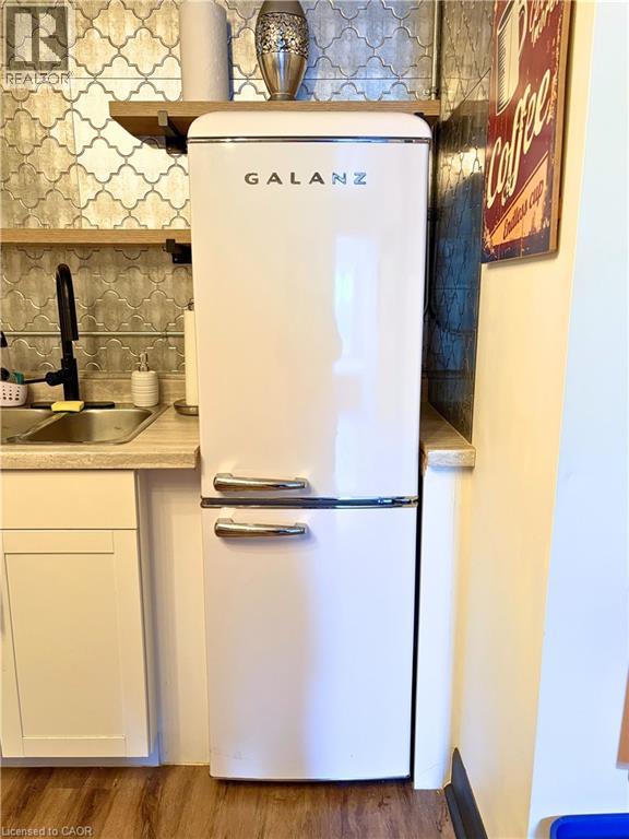 1129 Main Street E Unit# 1, Hamilton, Ontario  L8M 1P2 - Photo 16 - 40824157