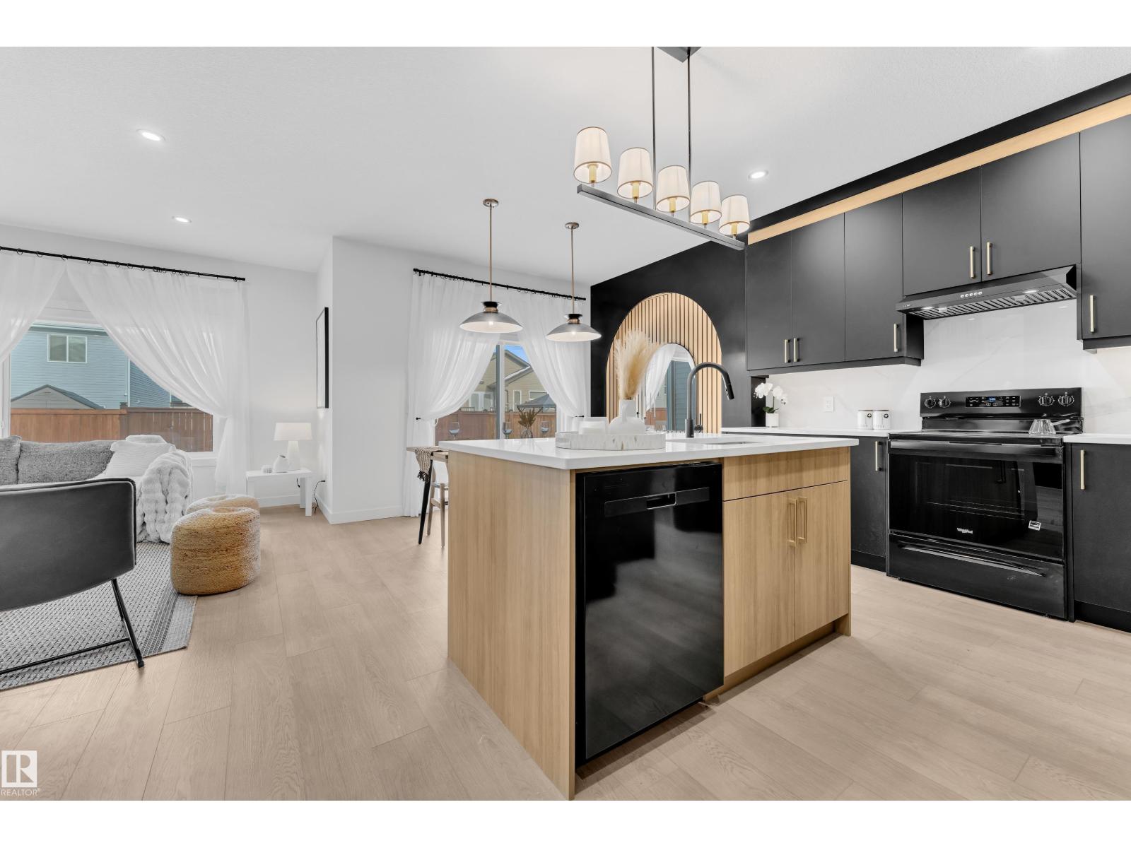 1089 Starling Dr Nw, Edmonton, Alberta  T5S 0V4 - Photo 11 - E4484271