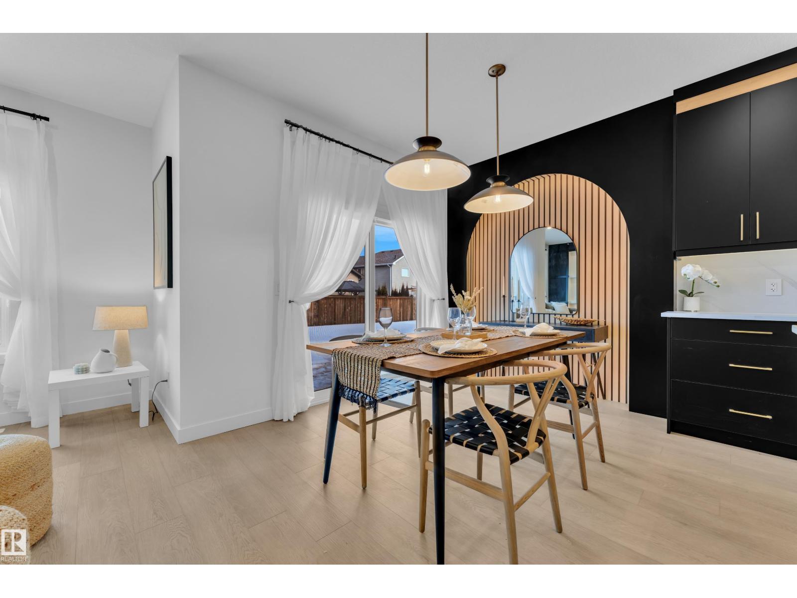 1089 Starling Dr Nw, Edmonton, Alberta  T5S 0V4 - Photo 9 - E4484271