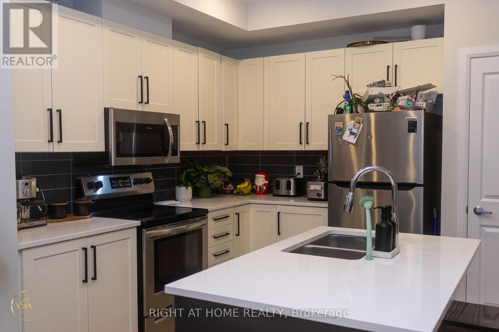 323 Touring Way, Ottawa, Ontario  K2J 6P1 - Photo 8 - X13045278