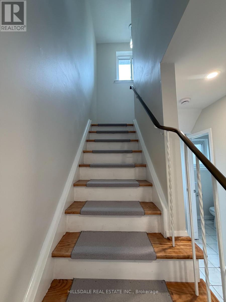 5 Sonmore Drive, Toronto, Ontario  M1S 1X3 - Photo 15 - E13045276