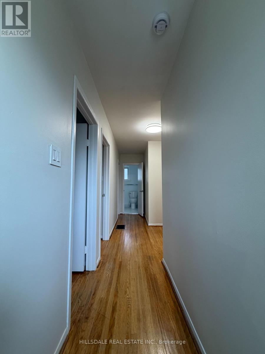 5 Sonmore Drive, Toronto, Ontario  M1S 1X3 - Photo 16 - E13045276