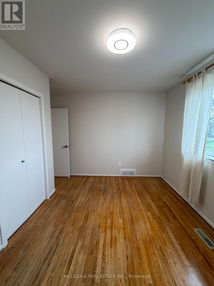 5 Sonmore Drive, Toronto, Ontario  M1S 1X3 - Photo 20 - E13045276