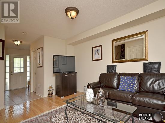 5110 Tree Court, Burlington, Ontario  L7L 6K3 - Photo 10 - W13045274