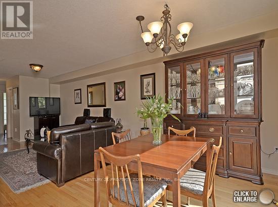 5110 Tree Court, Burlington, Ontario  L7L 6K3 - Photo 13 - W13045274