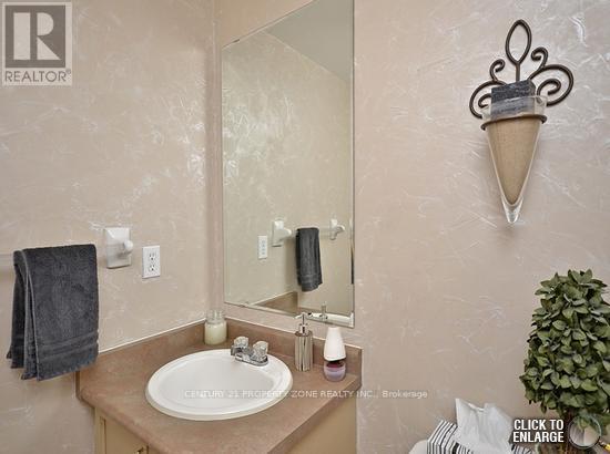 5110 Tree Court, Burlington, Ontario  L7L 6K3 - Photo 24 - W13045274