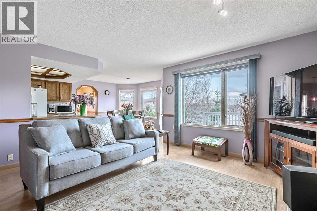 124 Catalina Place Ne, Calgary, Alberta  T1Y 6S3 - Photo 13 - A2302620