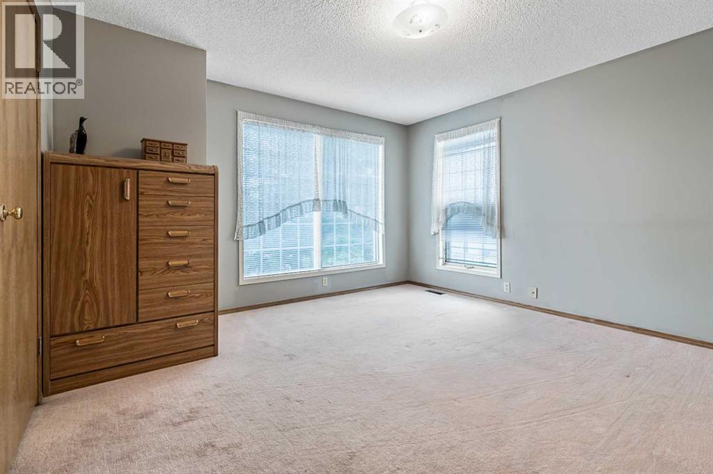 124 Catalina Place Ne, Calgary, Alberta  T1Y 6S3 - Photo 18 - A2302620