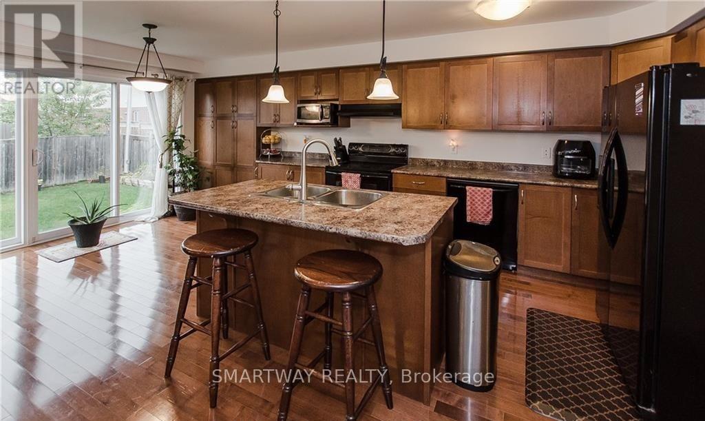 3359 Georgeheriot Lane, London South, Ontario  N6L 0A2 - Photo 14 - X13045280