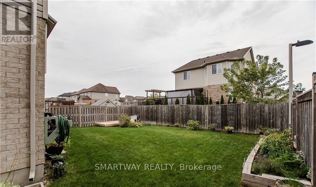 3359 Georgeheriot Lane, London South, Ontario  N6L 0A2 - Photo 7 - X13045280