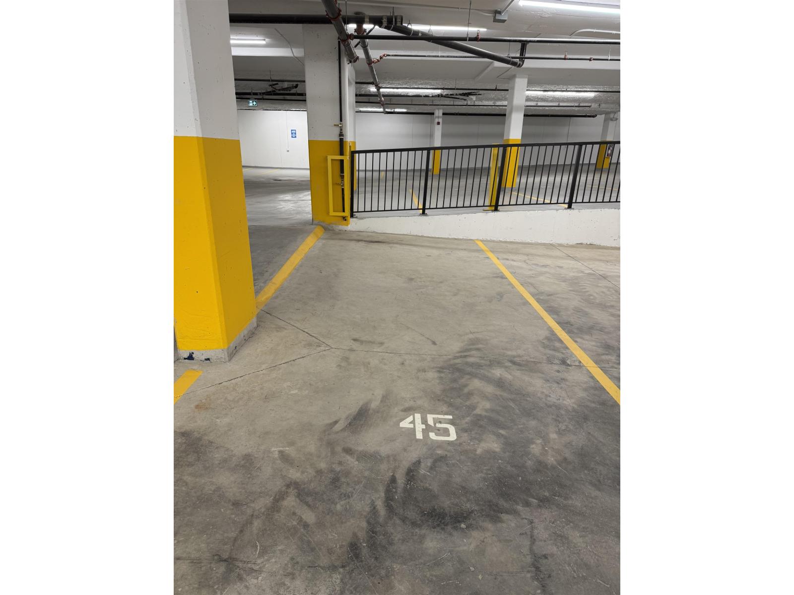 401 10786 140th Street, Surrey, British Columbia  V3T 4N8 - Photo 10 - R3115832