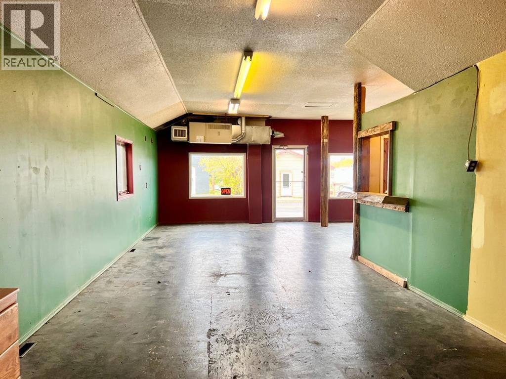 5019 50 Avenue, Caroline, Alberta  T0M 0M0 - Photo 7 - A2303385