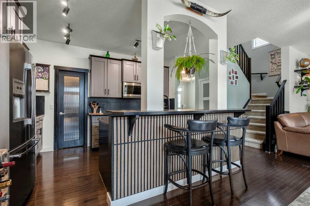 102 Cimarron Vista Crescent, Okotoks, Alberta  T1S 0K2 - Photo 11 - A2302943