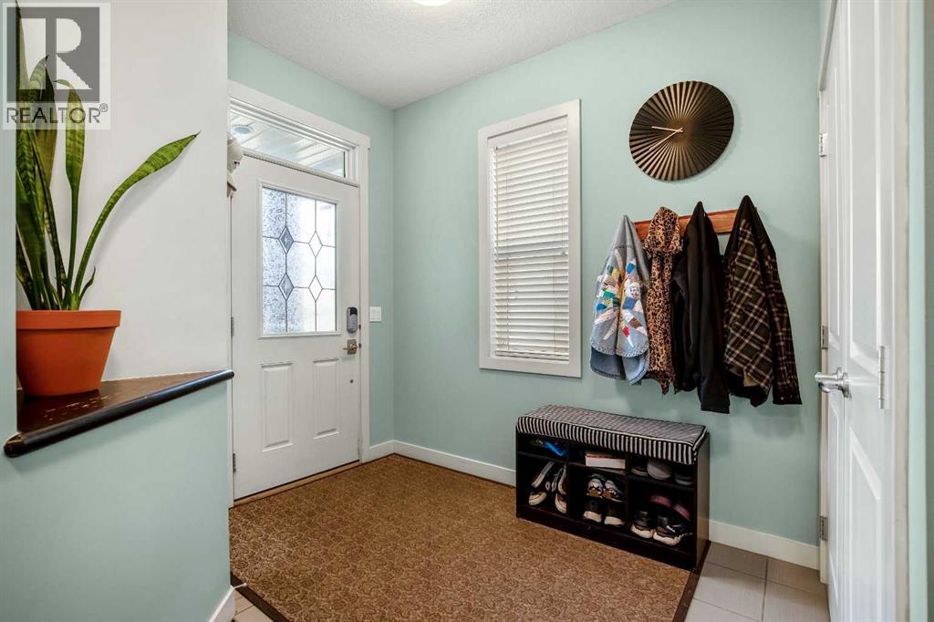 102 Cimarron Vista Crescent, Okotoks, Alberta  T1S 0K2 - Photo 2 - A2302943