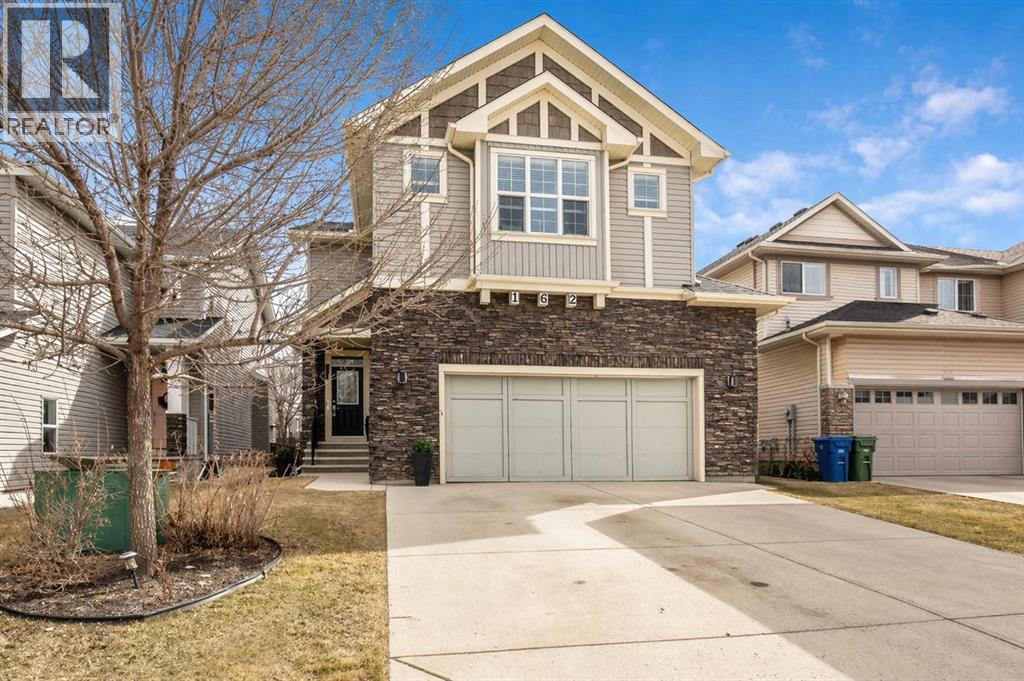 102 Cimarron Vista Crescent, Okotoks, Alberta