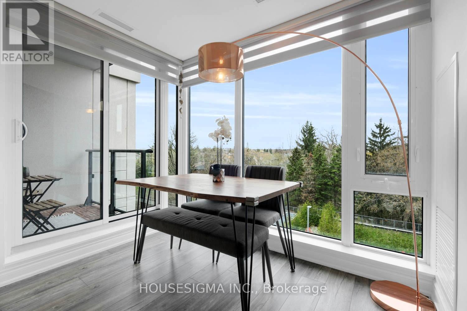 318 - 9618 YONGE STREET, Richmond Hill, Ontario