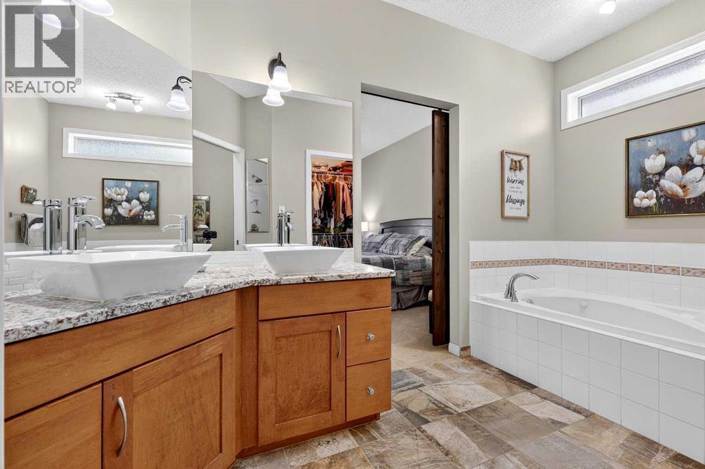 51 Cranleigh Gardens SE, Calgary, Alberta  T3M 1C7 - Photo 24 - A2302601