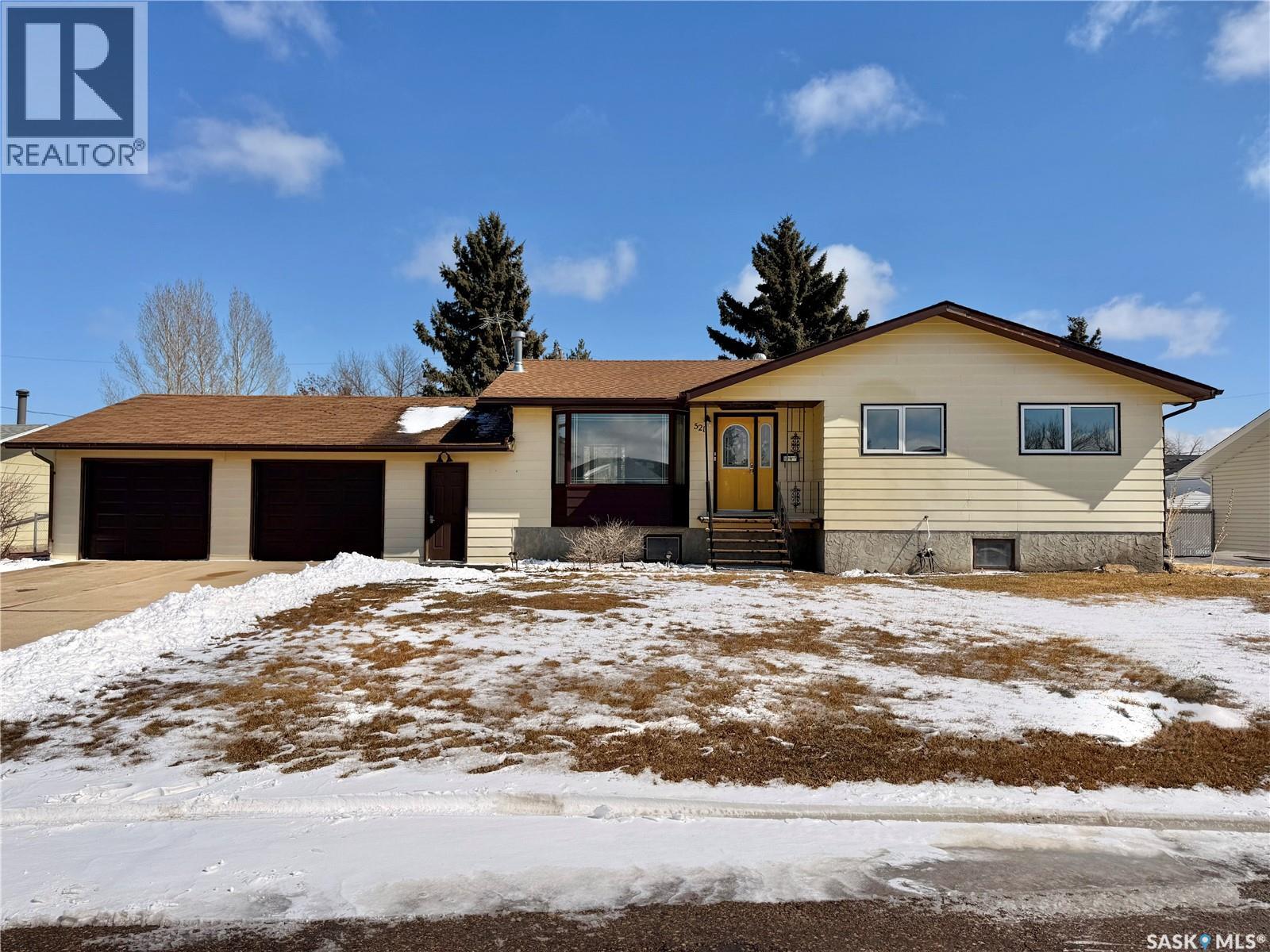 521 Hearn STREET, Outlook, Saskatchewan