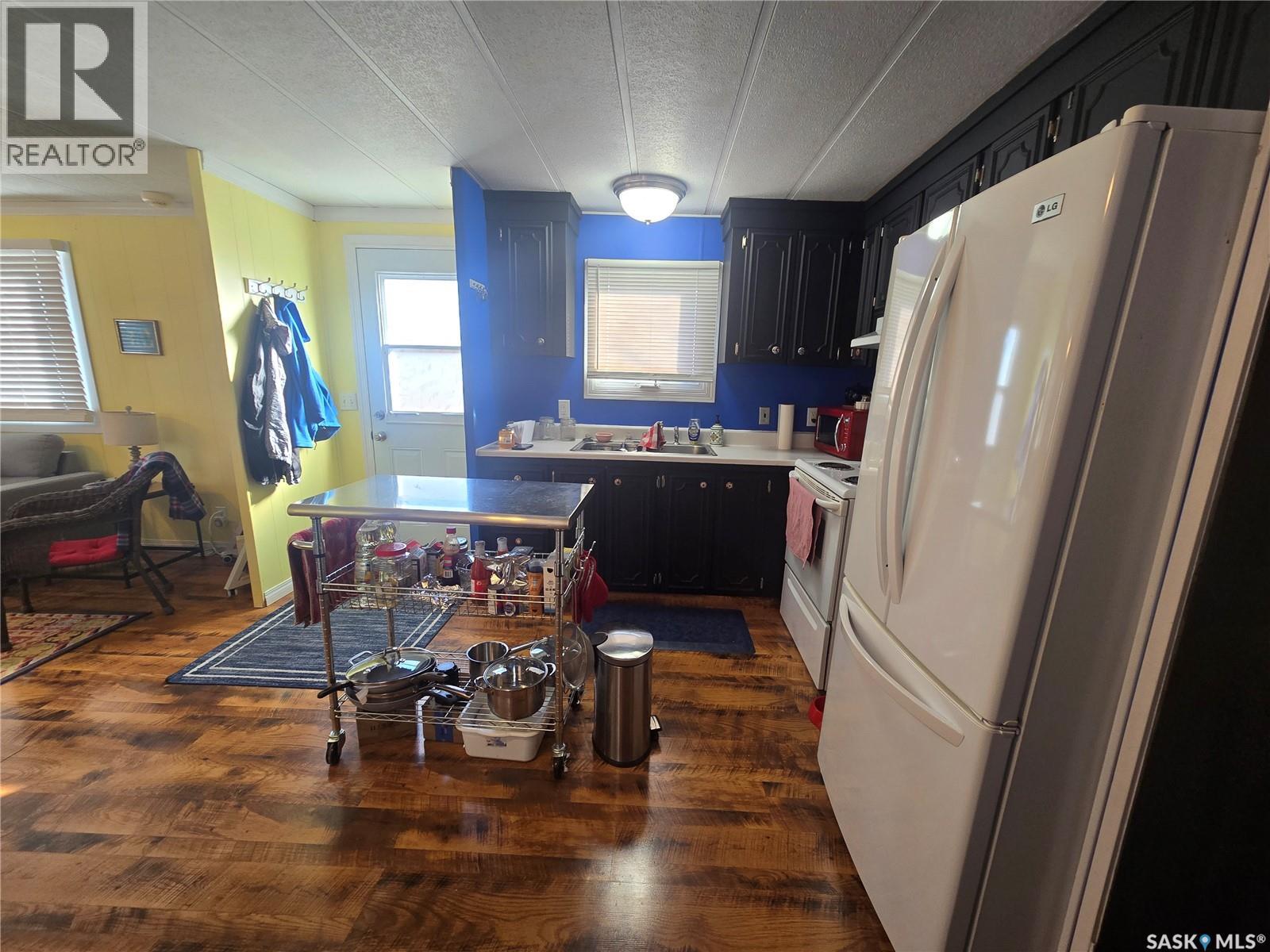 428 Stanley Street, Stoughton, Saskatchewan  S0G 4T0 - Photo 3 - SK033873