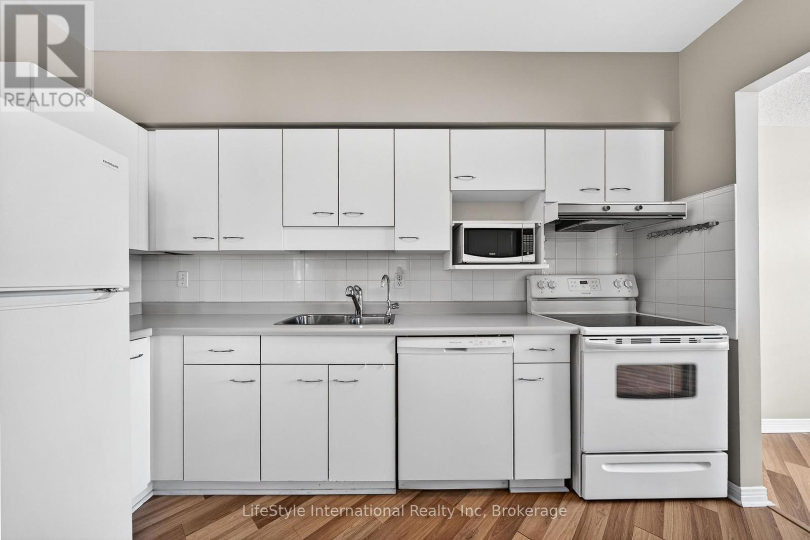 209 - 208 Silvercreek Parkway N, Guelph, Ontario  N1H 8H2 - Photo 11 - X13044846