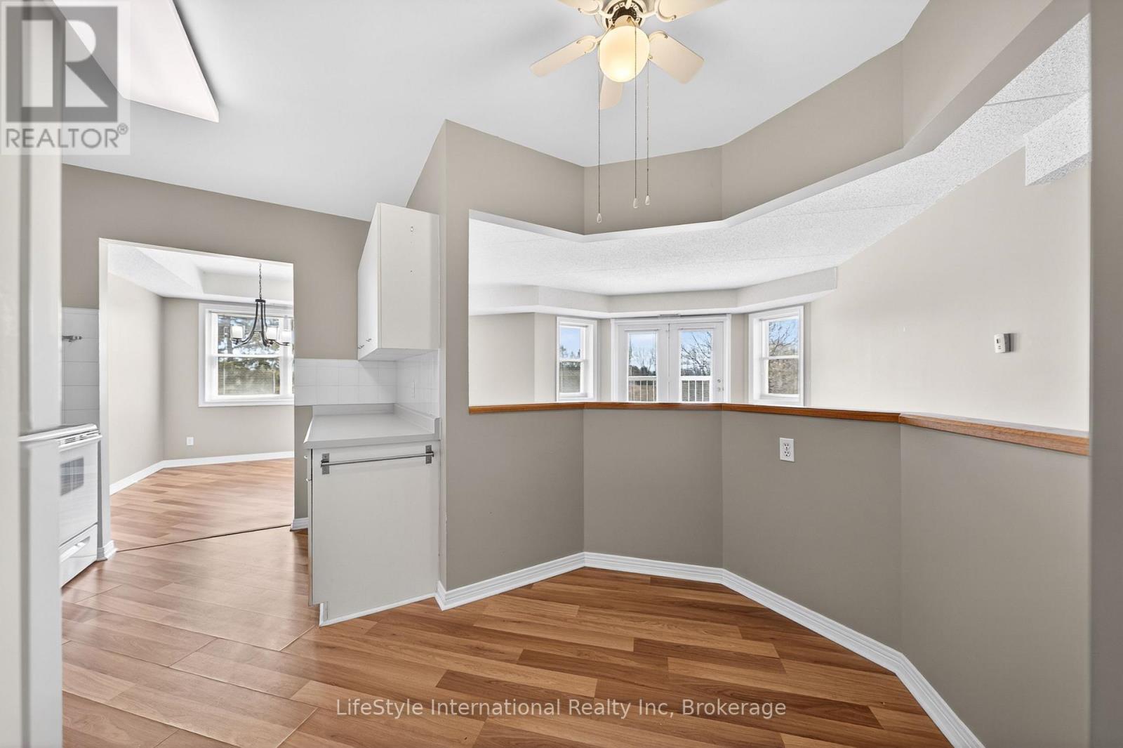 209 - 208 Silvercreek Parkway N, Guelph, Ontario  N1H 8H2 - Photo 10 - X13044846