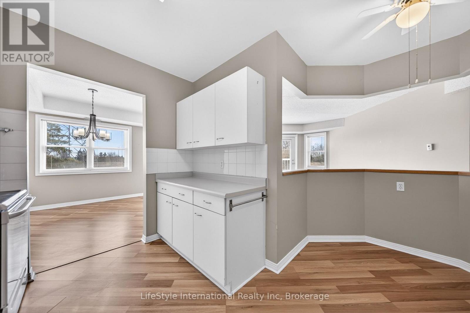 209 - 208 Silvercreek Parkway N, Guelph, Ontario  N1H 8H2 - Photo 12 - X13044846