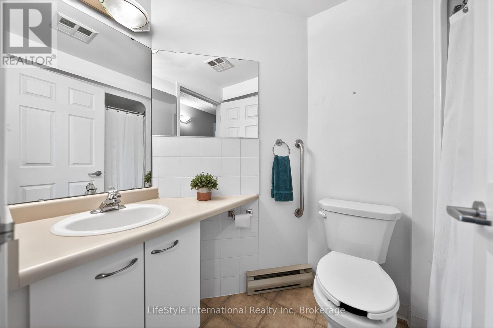 209 - 208 Silvercreek Parkway N, Guelph, Ontario  N1H 8H2 - Photo 24 - X13044846